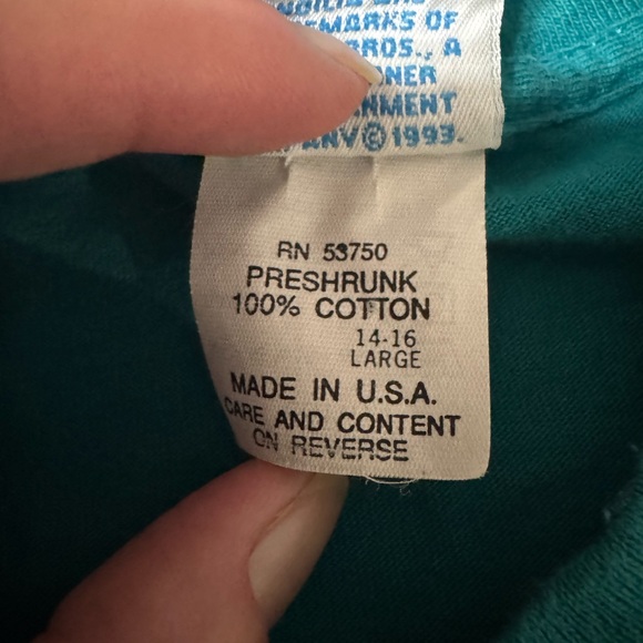 90s Vintage Six Flags Kids Looney Tunes single stitch T-shirt youth Large 14-16 - Picture 3 of 3